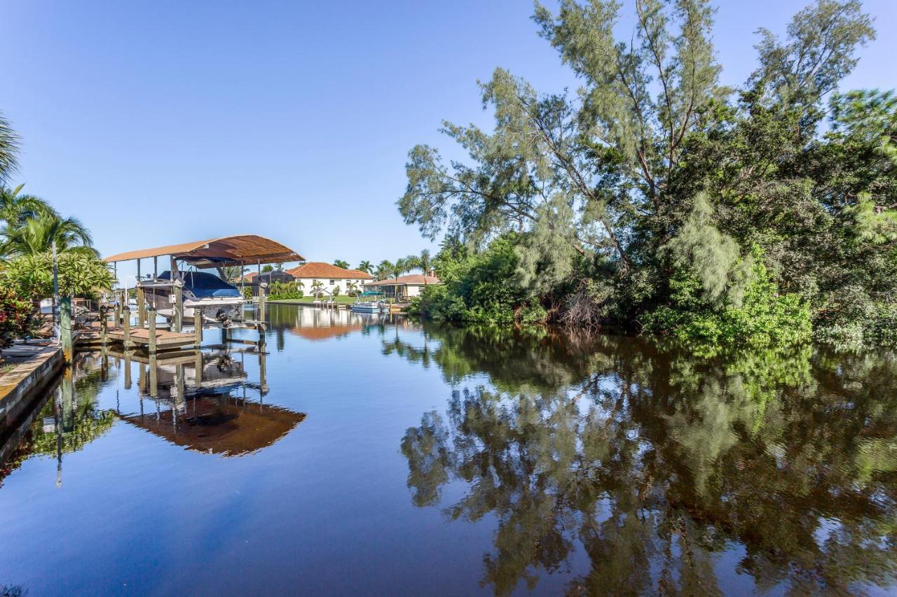 Bonita Canal View Villa โบนิตาสปริงส์ ภายนอก รูปภาพ